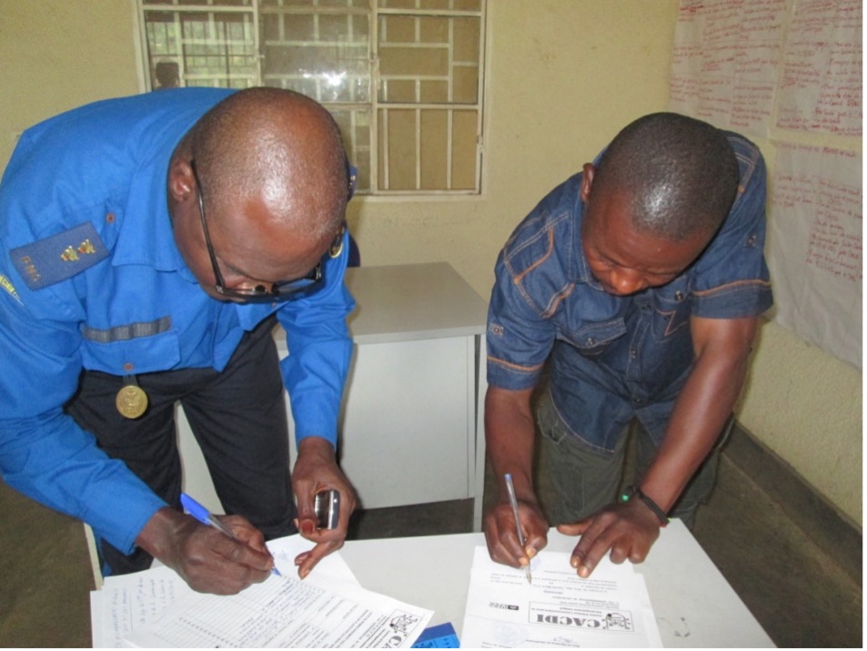 Signature d’actes engagement par les services étatique et la police nationale congolaise.
